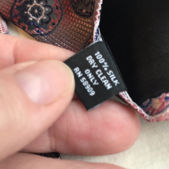 MURANO Medallion Print SILK TIE *Hand Tailored* - Picture 6 of 12